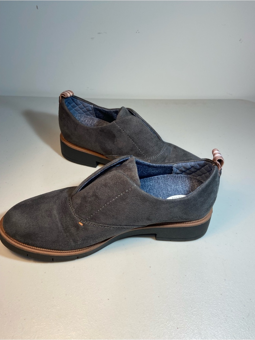 Dr. Scholl’s Gray Suede Slip-On Loafers SZ 6 - Picture 11 of 12